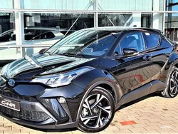 Mysticschwarz mica Gebraucht 2023 Toyota C-HR Team SUV | 24.900 € (Superpreis)