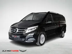 Schwarz Gebraucht 2018 Mercedes V250 Edition Van / Kleinbus | 25.990 € (Fairer Preis)