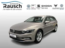 Gold Gebraucht 2019 VW Passat Elegance Kombi | 21.450 € (Guter Preis)