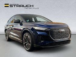 Navarrablau Gebraucht 2023 Audi Q4 Sportback e-tron S-Line SUV | 38.990 € (Guter Preis)
