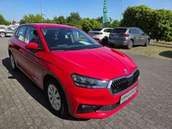 Velvetrot premium metallic Gebraucht 2022 Skoda Fabia Ambition Kleinwagen | 14.990 € (Fairer Preis)