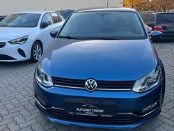 Blau Gebraucht 2016 VW Polo Highline Limousine | 15.500 € (Teuer)