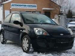 Blau Gebraucht 2007 Ford Fiesta Style Kleinwagen | 2.250 € (Fairer Preis)