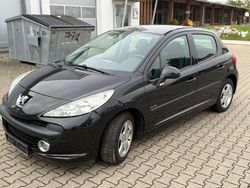 Schwarz Gebraucht 2010 Peugeot 207 Tendance Limousine | 3.900 € (Fairer Preis)
