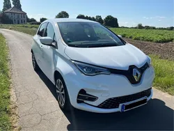 Weiß Gebraucht 2021 Renault Zoe Intens Kleinwagen | 14.950 € (Fairer Preis)