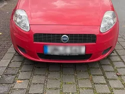 Rot Gebraucht 2006 Fiat Grande Punto Kleinwagen | 500 €