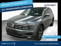Platinum grey Gebraucht 2021 VW Tiguan Allspace Highline SUV | 26.490 € (Superpreis)