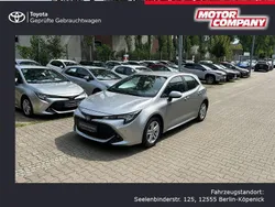 Silber Gebraucht 2022 Toyota Corolla Business Edition Limousine | 22.315 € (Fairer Preis)