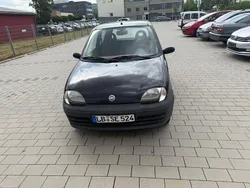Schwarz Gebraucht 2005 Fiat Seicento Basis Kleinwagen | 890 € (Fairer Preis)