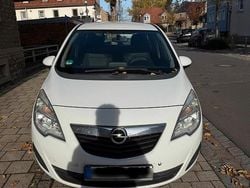 Weiß Gebraucht 2010 Opel Meriva Van / Kleinbus | 2.000 € (Superpreis)