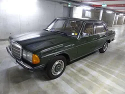 Grün Gebraucht 1983 Mercedes 200 Limousine | 10.900 €