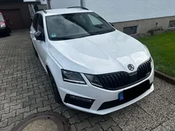 Weiß Gebraucht 2019 Skoda Octavia RS Kombi | 20.000 € (Fairer Preis)