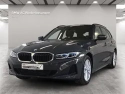 Grau Gebraucht 2024 BMW 320 Comfort Edition Kombi | 37.900 € (Superpreis)