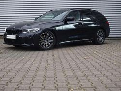 Saphirschwarz met. Gebraucht 2022 BMW 340 Kombi | 43.575 € (Guter Preis)