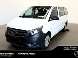 Arktikweiß Gebraucht 2022 Mercedes Vito Van / Kleinbus | 33.850 € (Fairer Preis)