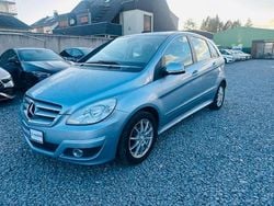 Horizontblau Gebraucht 2009 Mercedes B160 Van / Kleinbus | 5.980 € (Fairer Preis)