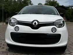 Weiß Gebraucht 2018 Renault Twingo LIMITED Kleinwagen | 7.500 € (Guter Preis)