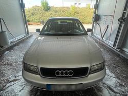 Silber Gebraucht 1998 Audi A4 Basis Limousine | 600 € (Superpreis)
