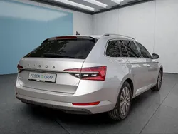 Silber Gebraucht 2021 Skoda Superb Style Kombi | 22.699 € (Fairer Preis)