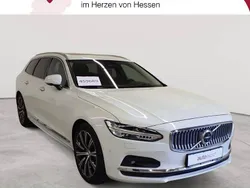 Weiß Gebraucht 2022 Volvo V90 Inscription Kombi | 32.989 € (Guter Preis)
