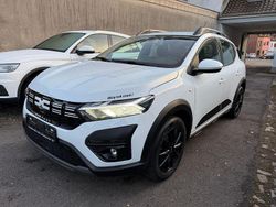 Weiß Gebraucht 2024 Dacia Sandero Expression SUV | 14.900 € (Guter Preis)