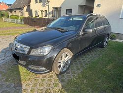 Schwarz Gebraucht 2014 Mercedes C220 Avantgarde Kombi | 8.250 €