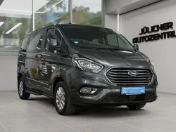 Grau Gebraucht 2020 Ford Tourneo Custom Van / Kleinbus | 29.490 € (Teuer)