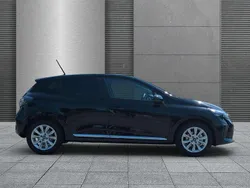 Blackpearlschwarz Neu 2025 Renault Clio V Evolution Kleinwagen | 22.790 € (Etwas zu teuer)