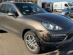 Braun Gebraucht 2012 Porsche Cayenne S SUV | 16.300 €