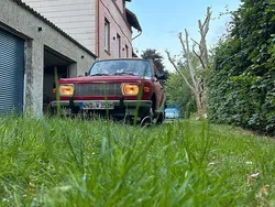 Rot Gebraucht 1982 Wartburg 353 Limousine | 6.250 €