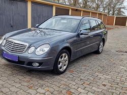 Grau Gebraucht 2007 Mercedes E280 Elegance Kombi | 5.000 € (Fairer Preis)