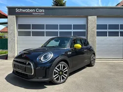 Schwarz Gebraucht 2023 Mini Cooper SE Kleinwagen | 20.900 € (Fairer Preis)