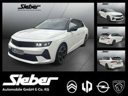 Rot (arktis weiß) Gebraucht 2024 Opel Astra Ultimate Kombi | 24.490 € (Guter Preis)