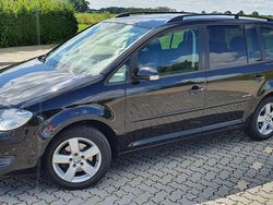 Schwarz Gebraucht 2009 VW Touran United Van / Kleinbus | 4.500 € (Etwas zu teuer)