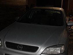 Silber Gebraucht 2003 Opel Astra Limousine | 3.700 € (Teuer)