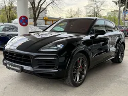 Schwarz Gebraucht 2022 Porsche Cayenne Chrono SUV | 97.900 € (Guter Preis)