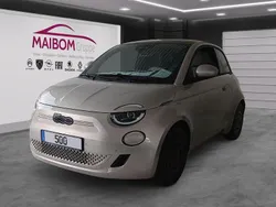 Braun Neu 2025 Fiat 500e S Limousine | 38.990 € (Teuer)