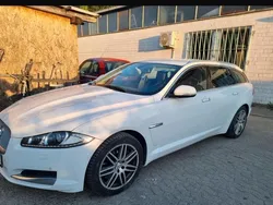 Weiß Gebraucht 2013 Jaguar XF Sportbrake Kombi | 17.500 €