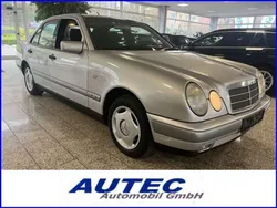 Silber Gebraucht 1997 Mercedes E230 Limousine | 2.989 € (Etwas zu teuer)