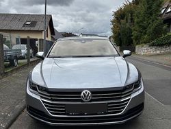 Grau Gebraucht 2017 VW Arteon Elegance Limousine | 24.000 € (Fairer Preis)