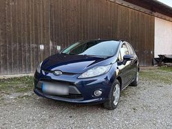 Blau Gebraucht 2012 Ford Fiesta Champions Edition Kleinwagen | 3.999 € (Fairer Preis)