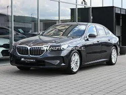 Sophistograu Gebraucht 2024 BMW 530e Sport Line Limousine | 56.950 €