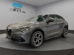 Grau Gebraucht 2024 Alfa Romeo Stelvio Veloce SUV | 39.990 € (Superpreis)