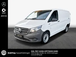 Arktikweiß Gebraucht 2023 Mercedes e-Vito Van / Kleinbus | 41.531 €