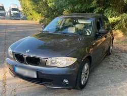 Grau Gebraucht 2006 BMW 118 Kleinwagen | 2.750 € (Fairer Preis)