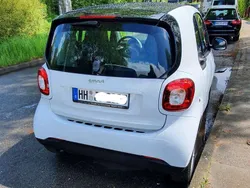 Weiß Gebraucht 2018 Smart ForTwo Coupé Passion Coupé | 10.500 € (Guter Preis)