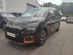Schwarz Gebraucht 2020 Citroën Berlingo XTR Van / Kleinbus | 26.880 € (Teuer)