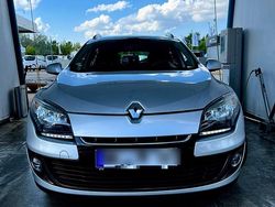 Grau Gebraucht 2013 Renault Mégane GrandTour Initiale Paris Kombi | 6.000 € (Etwas zu teuer)