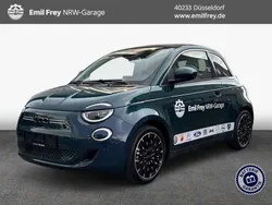 Ozean grün metallic Gebraucht 2025 Fiat 500e La Prima Cabrio | 36.790 €