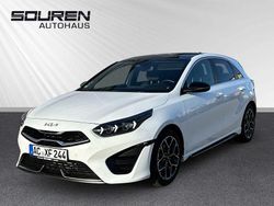 (wd) cararraweiss Gebraucht 2025 Kia Ceed GT GT-Line Limousine | 27.990 € (Fairer Preis)